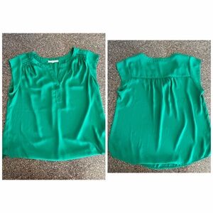 Women's Green Sleeveless Top